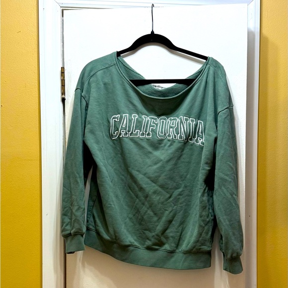 Green California  Oversized Sweatshirt! EUC - Picture 1 of 4